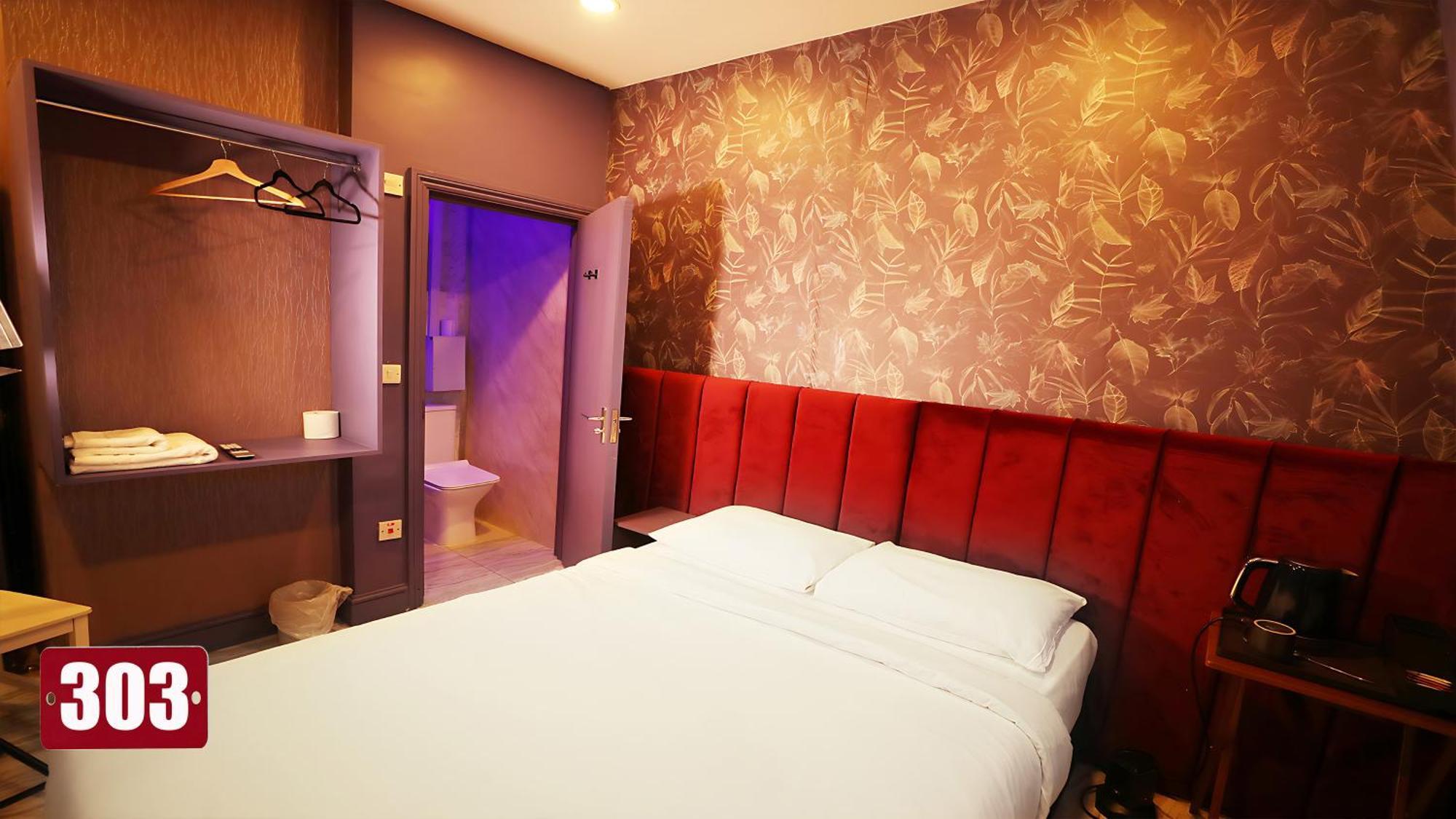 Private Boutique Apartments Лондон Экстерьер фото