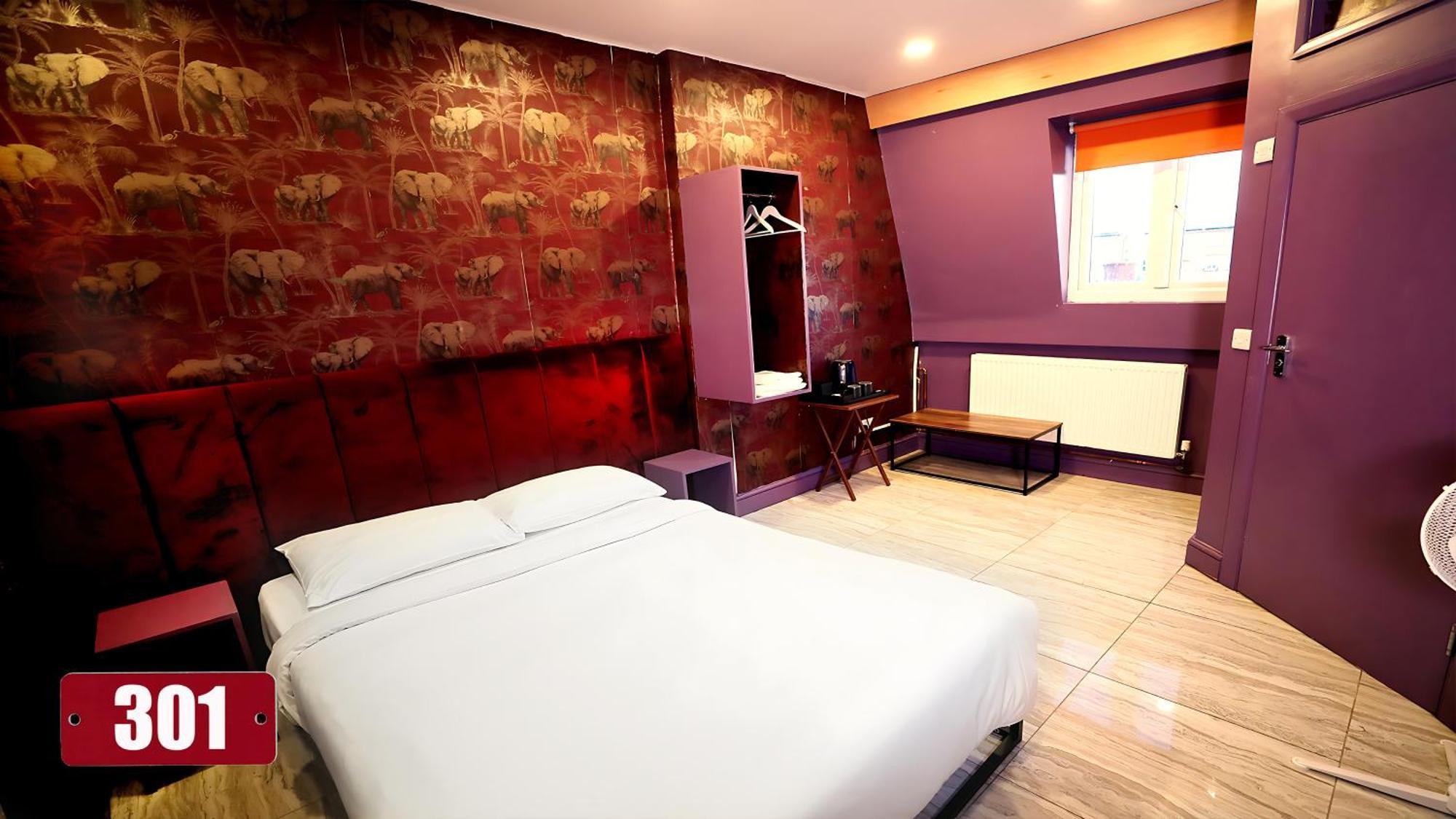 Private Boutique Apartments Лондон Экстерьер фото